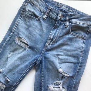 American Eagle High Rise Jeans